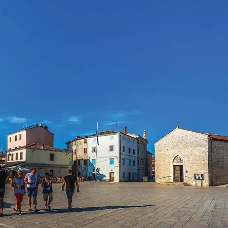 Apartment Stunning In Valbandon With Wifi Fazana