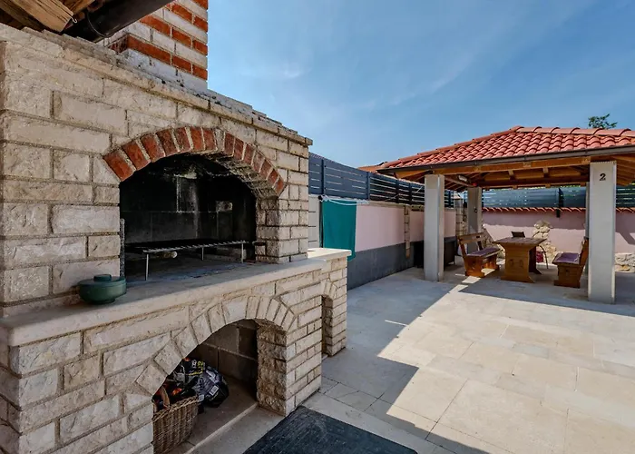 Valbandon 06 * Valbandon